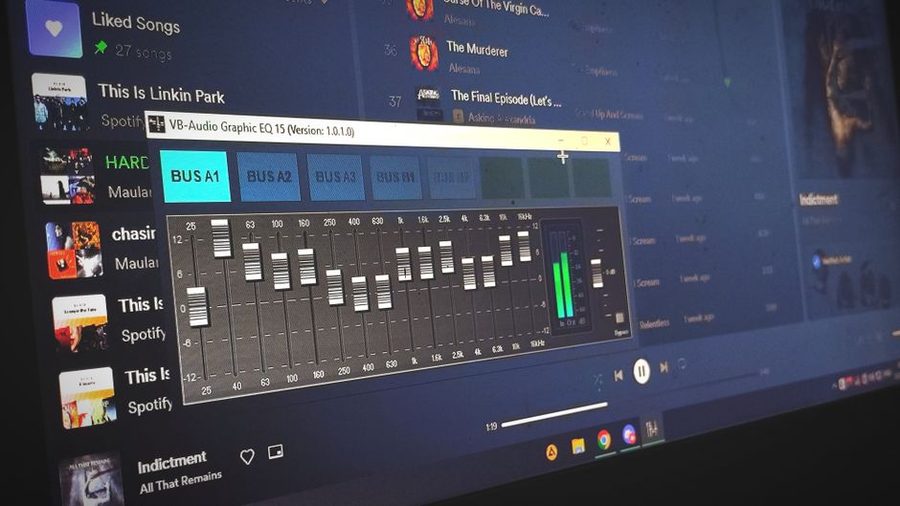 Ecrã de aplicação de música com barras de equalizador